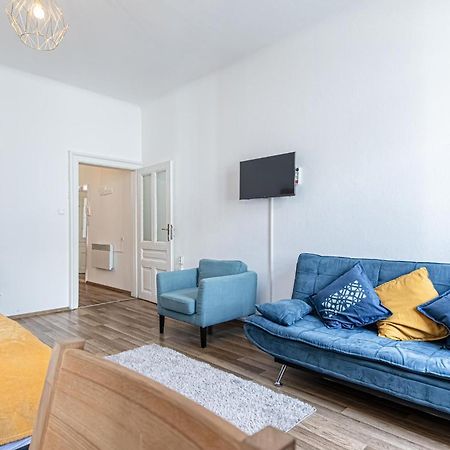 Explore Vienna: 1Br Retreat Near Westbahnhof Εξωτερικό φωτογραφία