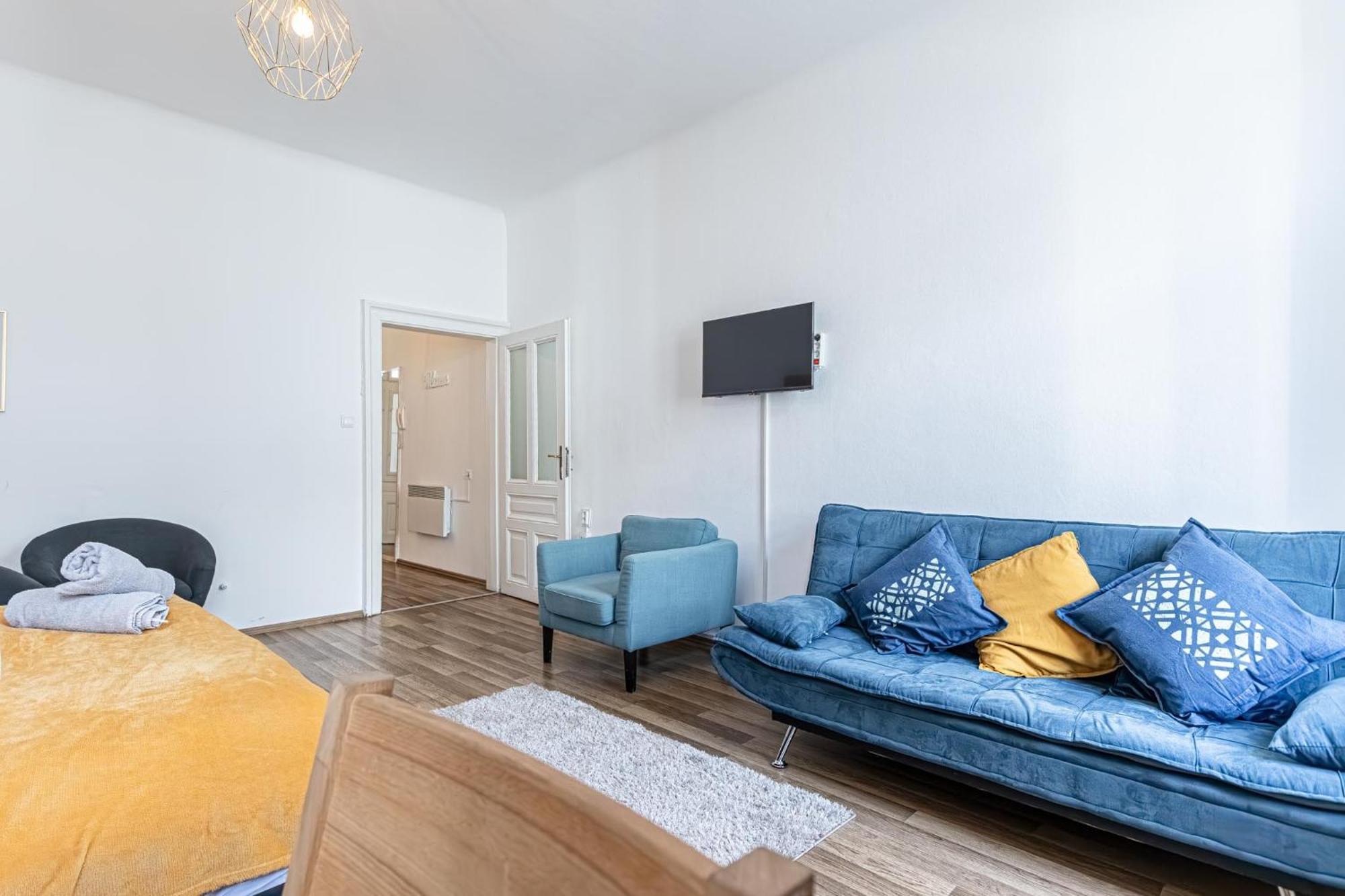 Explore Vienna: 1Br Retreat Near Westbahnhof Εξωτερικό φωτογραφία