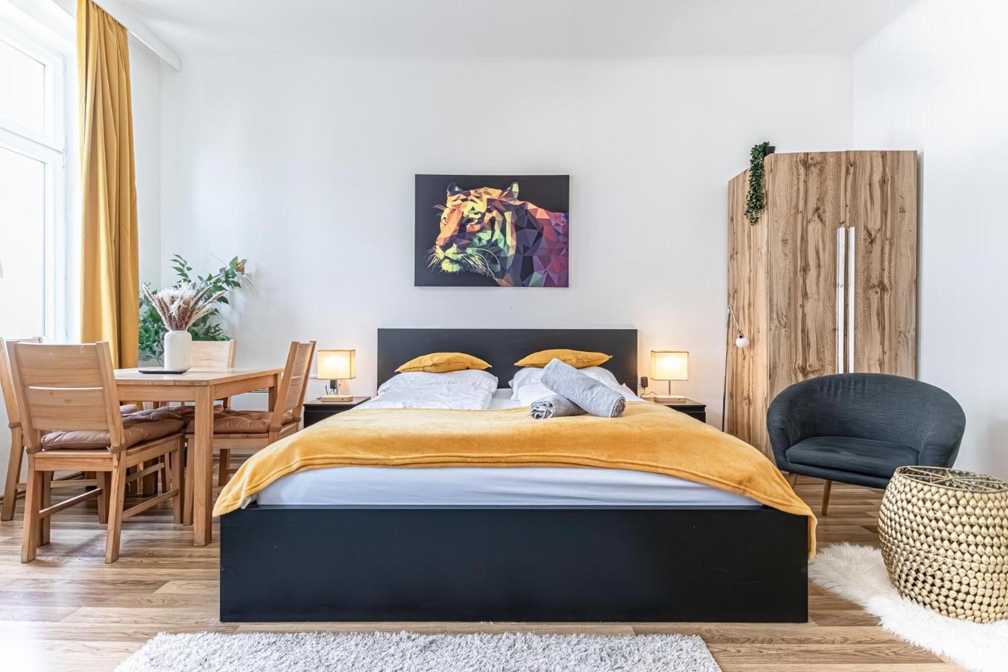 Explore Vienna: 1Br Retreat Near Westbahnhof Εξωτερικό φωτογραφία